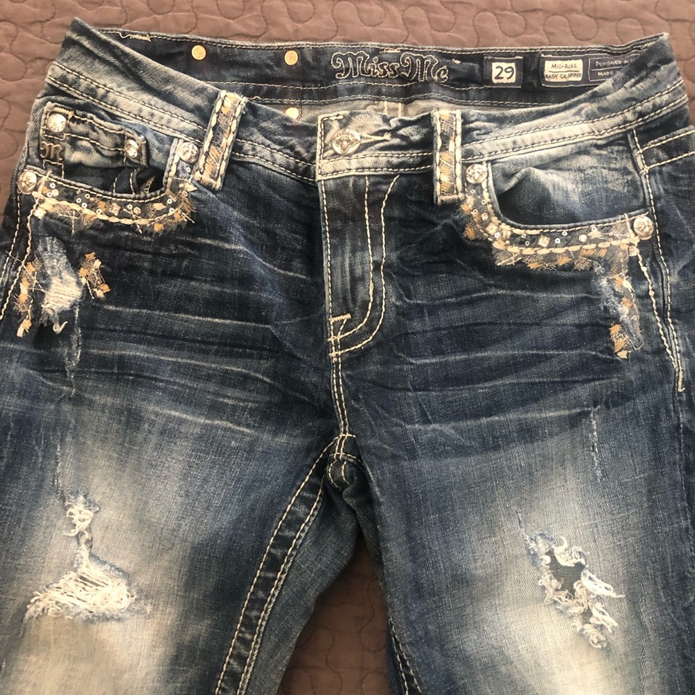 Miss Me Cropped Jeans